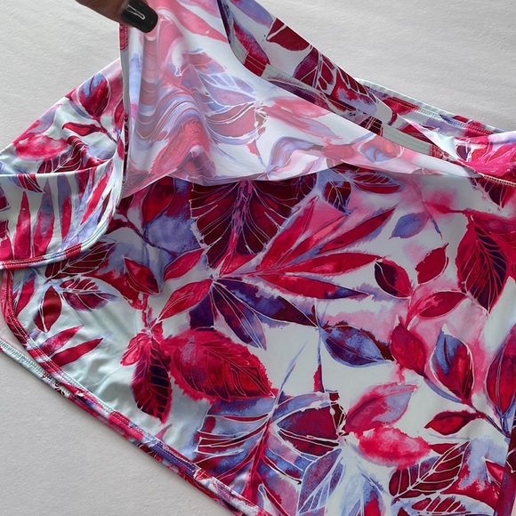 Reel Legends Floral Skort - Picture 5 of 8